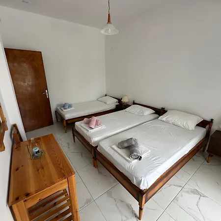 Family House 2 Near Апартаменты *