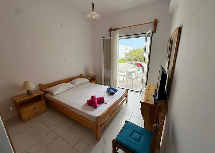 Family House 2 Near * Logaras