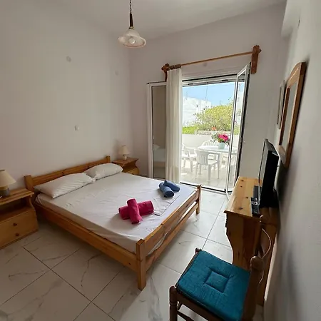 Family House 2 Near * Logaras