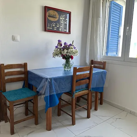 Apartment Family House 2 Near *