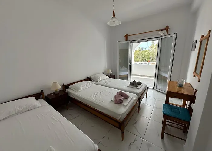 Family House 2 Near *